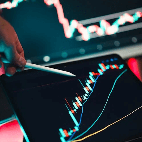 EquiLoomPRO team van crypto-investeringsexperts